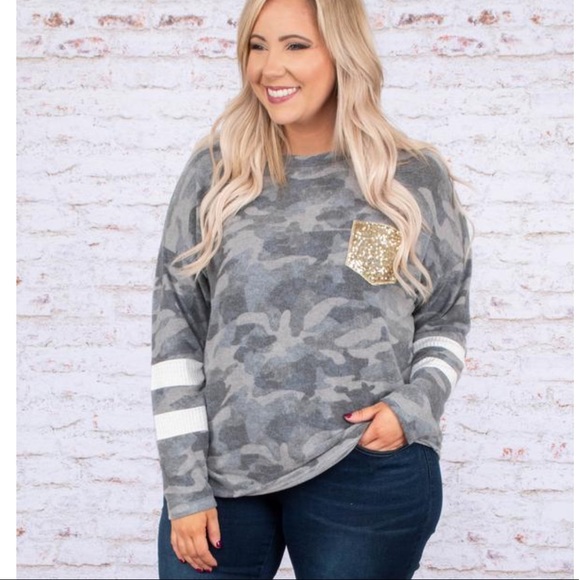 Tops - PLUS SIZE COMFY CAMO TOP